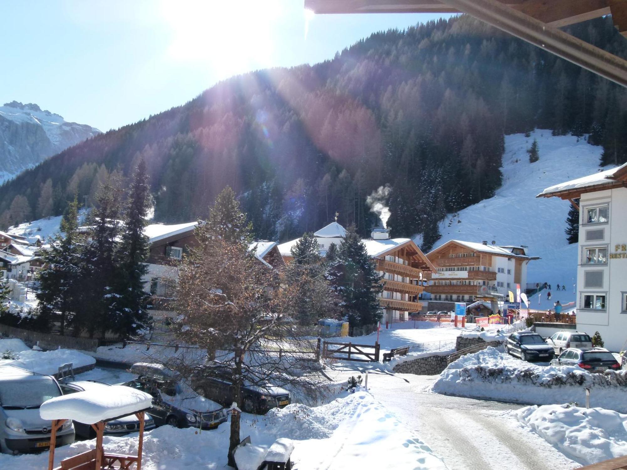 Chalet Elisabeth Dolomites Alpin & Charme Otel Selva di Val Gardena Dış mekan fotoğraf